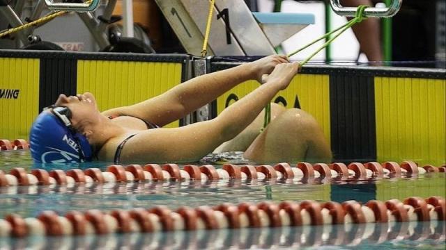 Arrigorriaga y la Asociación Haszten trabajan en la creación de una Escuela de Natación Adaptada