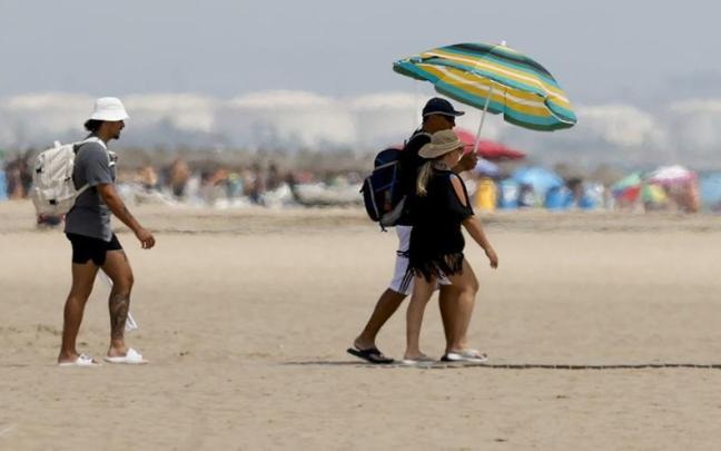 Los termómetros llegarán a marcar los 42 en Málaga. Los termómetros llegarán a marcar los 42 en Málaga.