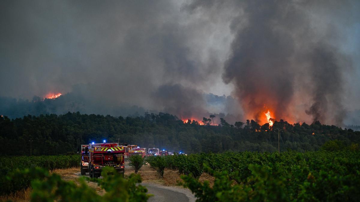 Imagen del incendio en el departamento francés de Aude