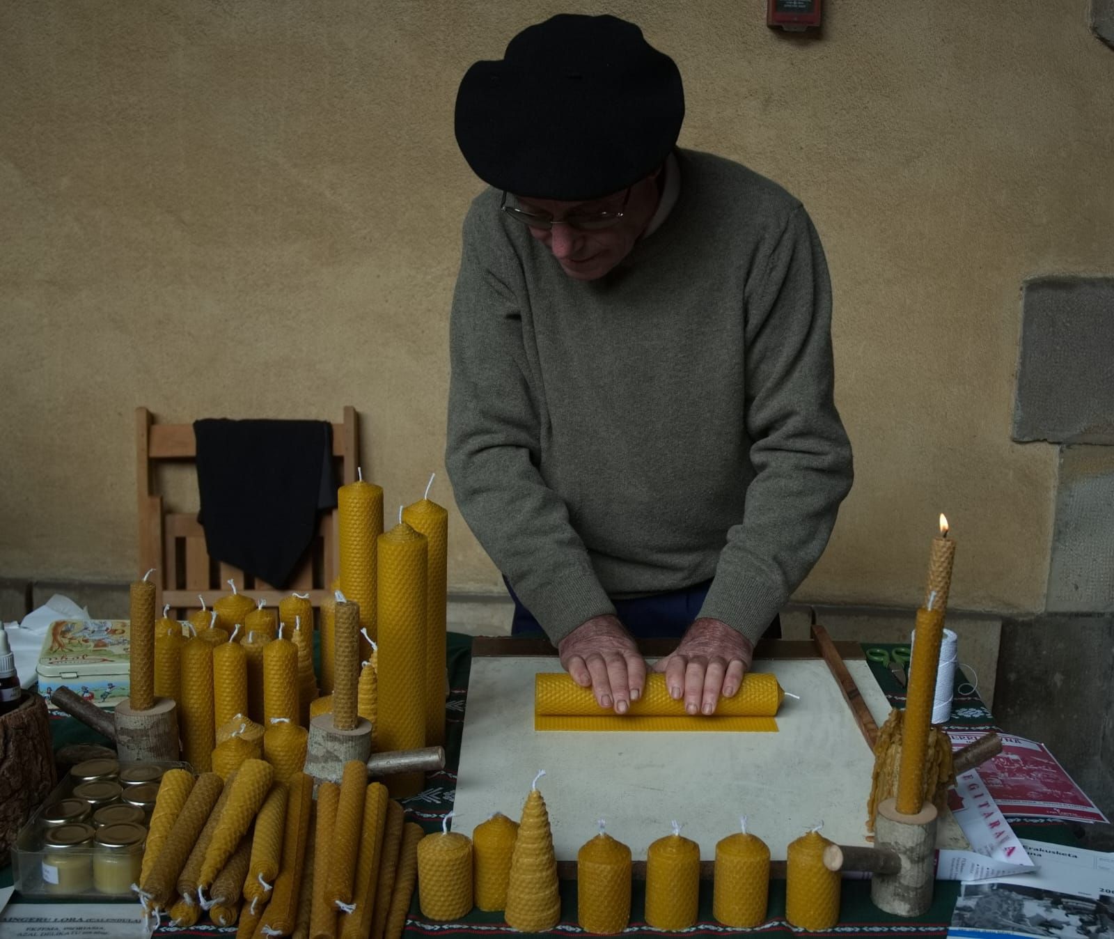 Fabricante artesanal de ceras.