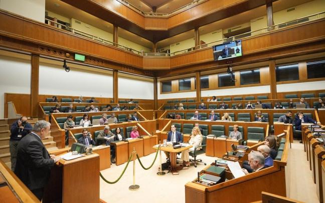 El Parlamento Vasco abrirá sus puertas a la ciudadanía el próximo 24 de marzo. El Parlamento Vasco abrirá sus puertas a la ciudadanía el próximo 24 de marzo.
