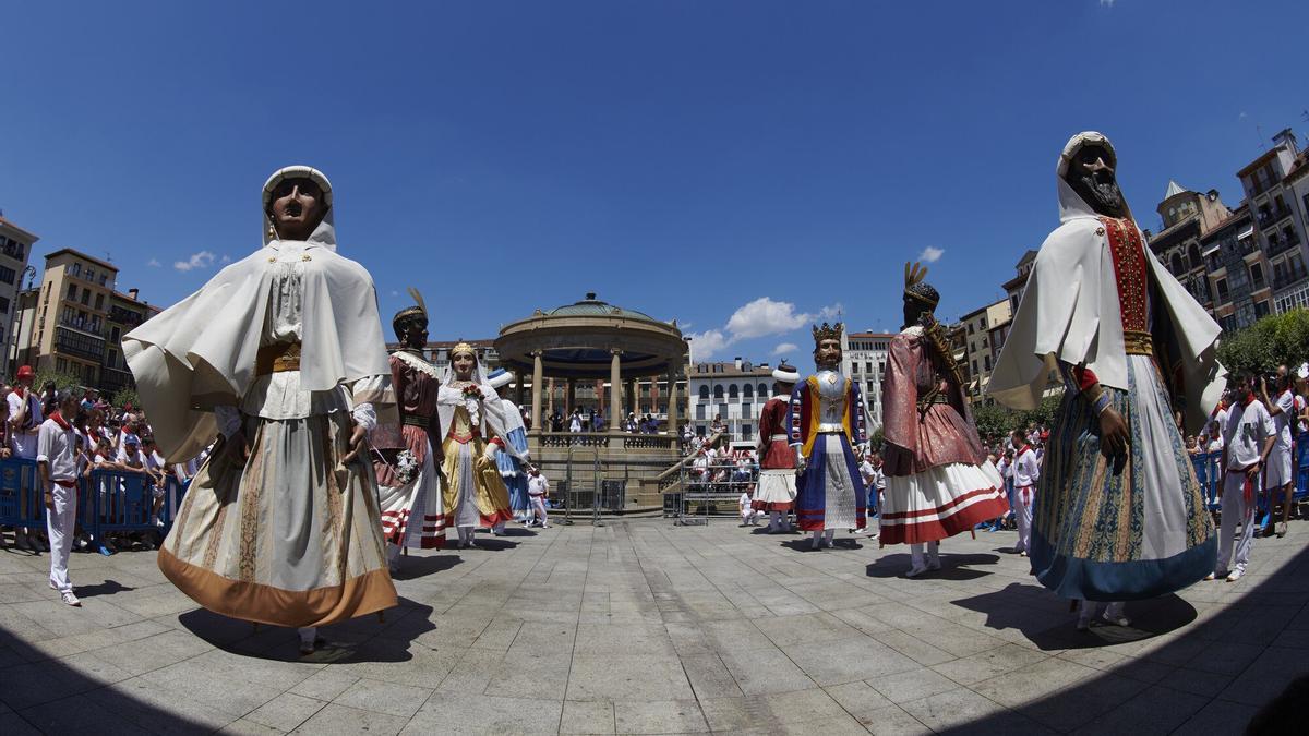 Despedida de los Gigantes en Pamplona