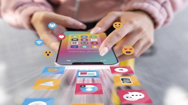 ChatGPT y las redes sociales alteran nuestra realidad cada día.