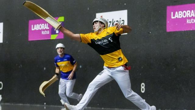 En imágenes: Eñaut Urreisti e Imanol López superan a Barandika-Basque en su segundo partido del Eusko Label Winter Series.