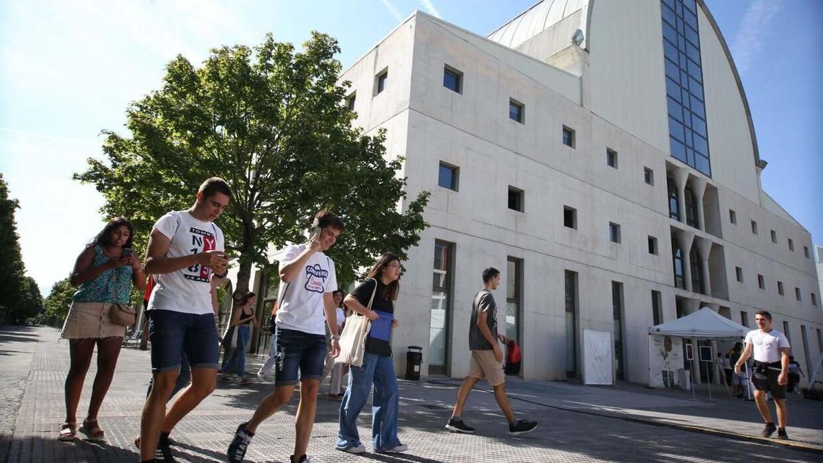 Estudiantes de la UPNA