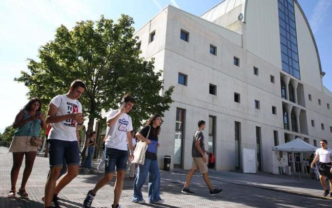 Estudiantes de la UPNA