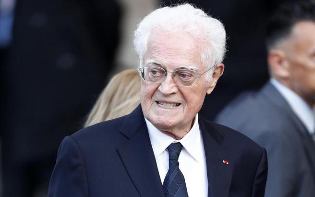 Fallece a los 88 años el ex primer ministro socialista Lionel Jospin.