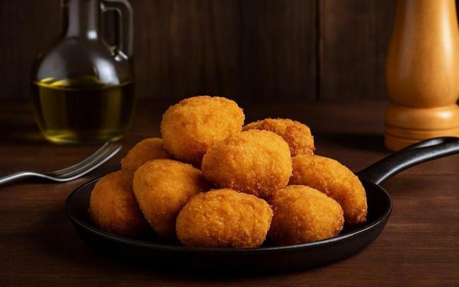 Unas croquetas con bastante buena pinta. / Freepik Unas croquetas con bastante buena pinta.