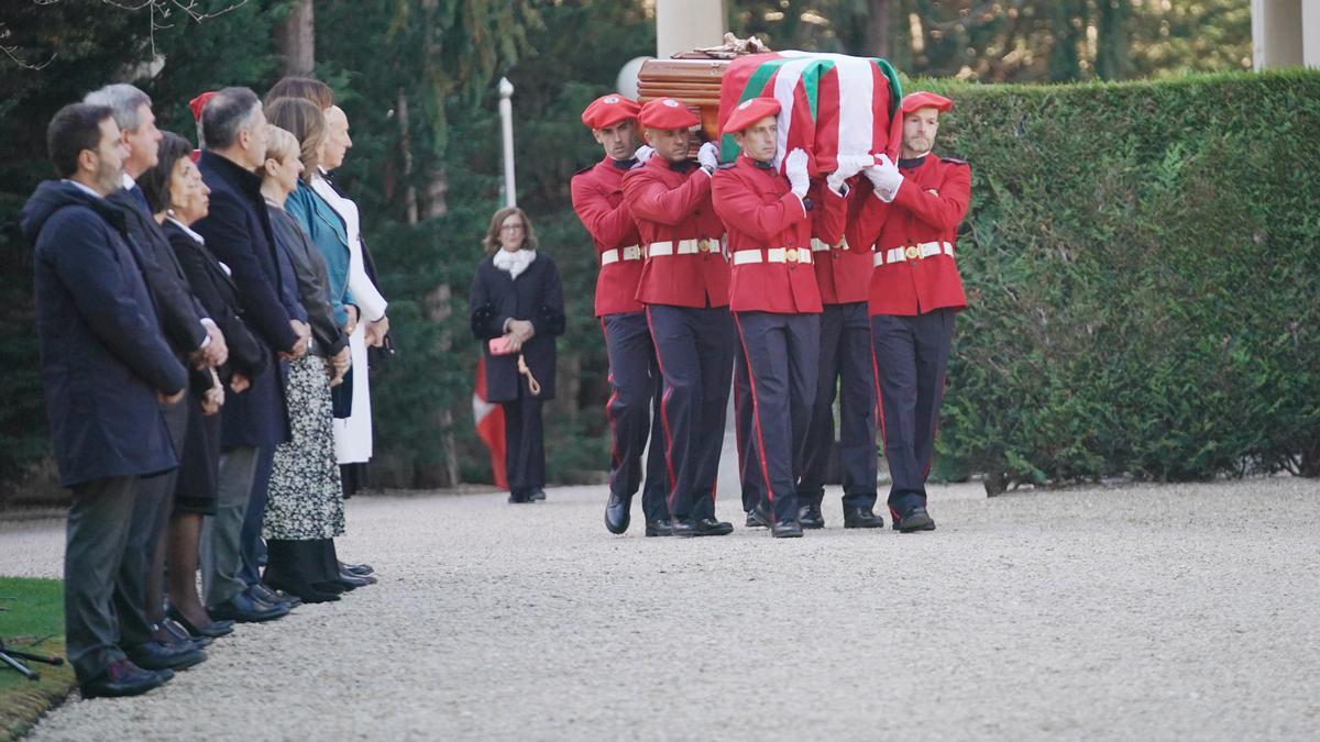 Capilla ardiente de José Antonio Ardanza.