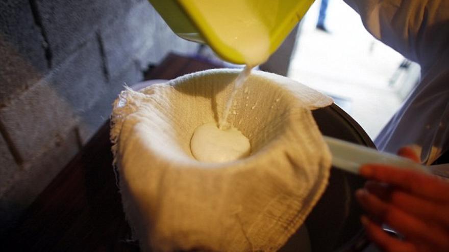 Proceso de elaboración del queso Pule