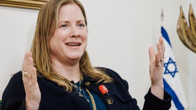 La encargada de negocios de Israel, Dana Erlich.