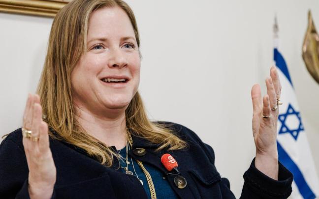 La encargada de negocios de Israel, Dana Erlich.