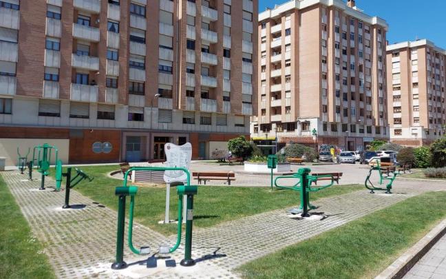 Los nuevos aparatos colocados en la plaza Landazábal. Los nuevos aparatos colocados en la plaza Landazábal.