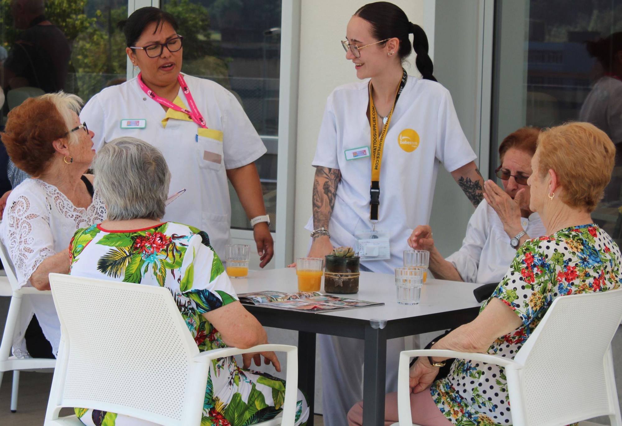 El nuevo recurso social dispone también de un Centro Día que atiende ya a 11 usuarios