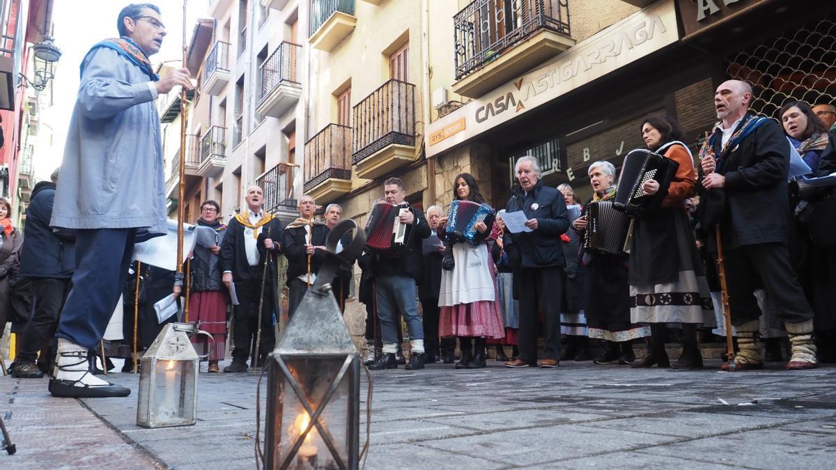 Los coros de Santa Águeda volvieron a recorrer las calles de Elgoibar el pasado mes de febrero, dando continuidad a una tradición que se inició hace 100 años.