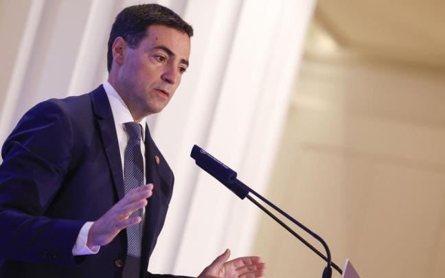 El lehendakari, Imanol Pradales, este miércoles en Madrid en el desayuno de Nueva Economía Fórum