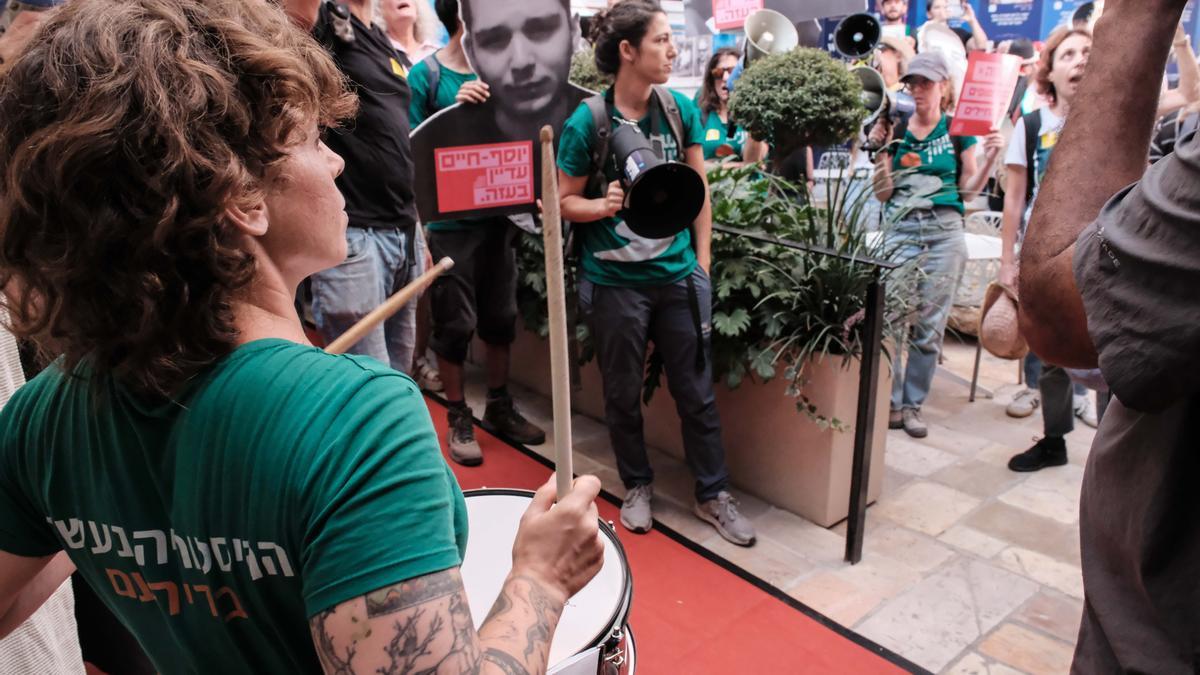 Protestas de los familiares de rehenes de Hamás frente a la residencia de Benjamin Netanyahu en Jerusalén