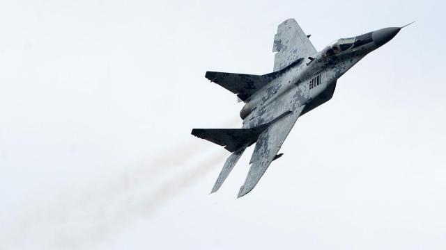 Un MiG-29 ucraniano se estrella en el este del país