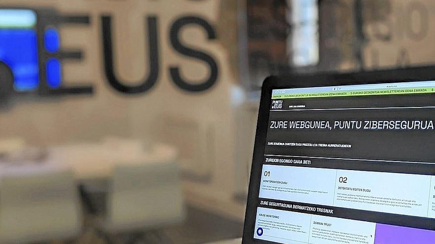 Erabiltzaileen segurtasun digitala bermatzea da Fundazioaren zeregin “garrantzitsuenetakoa”. | UTZITA