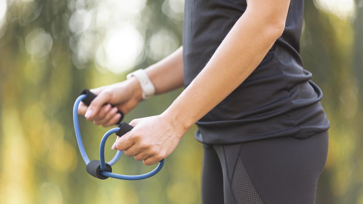 Aunque es un medicamento de uso común y generalmente seguro cuando se emplea adecuadamente, su uso antes del ejercicio físico puede convertirse en un riesgo evitable.