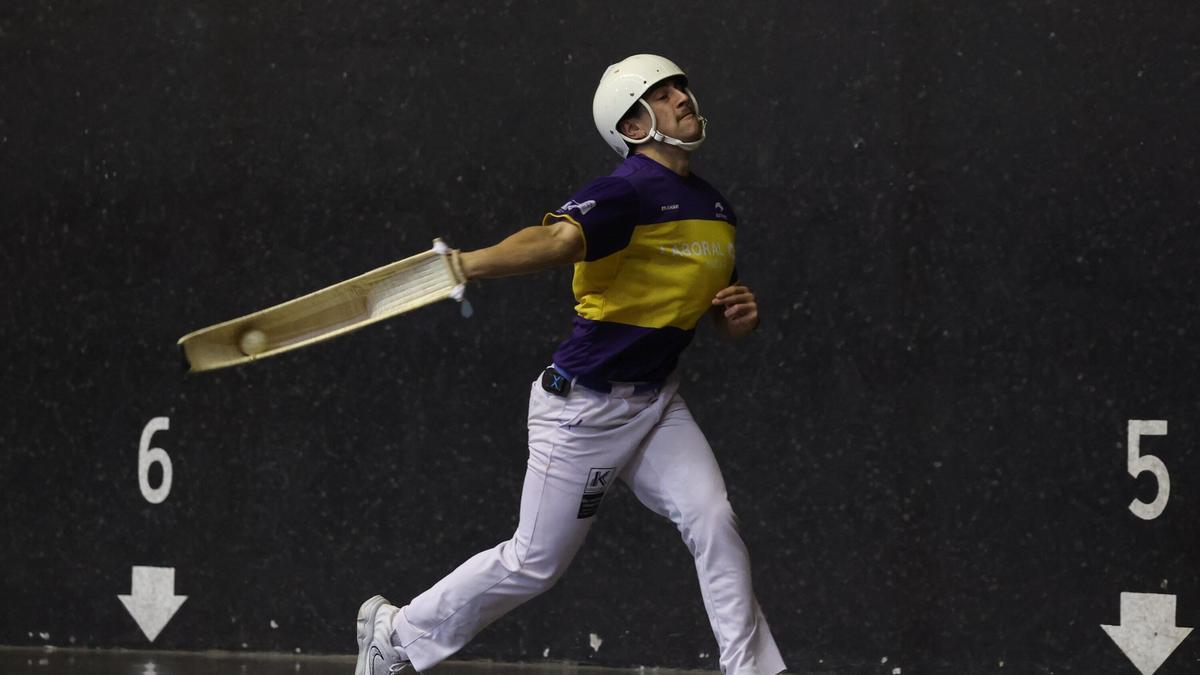 Laduche-Manci superan a Urrutia-Basque en la segunda jornada de la liguilla de semifinales del Winter Series.