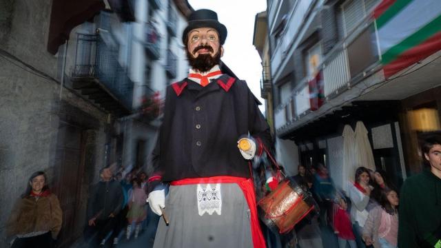 Orduña cerró el domingo los Otxomaio con la quema de Bihotza y quiere conocer la valoración de la ciudadanía