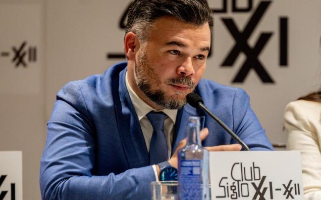 El portavoz de ERC en el Congreso, Gabriel Rufián, durante un coloquio organizado por el Club Siglo XXI.