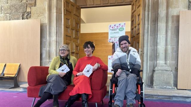 Arantza Arrazola, Paule Sánchez y Telmo Irureta, en la presentación de la programación de San Agustín Kultur Gunea