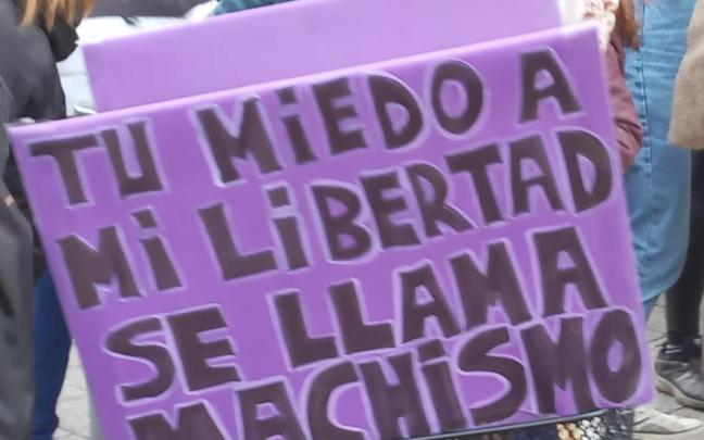 Bederatzi jarduera, martxoaren 1etik 29ra bitartean hiriko hainbat gunetan.