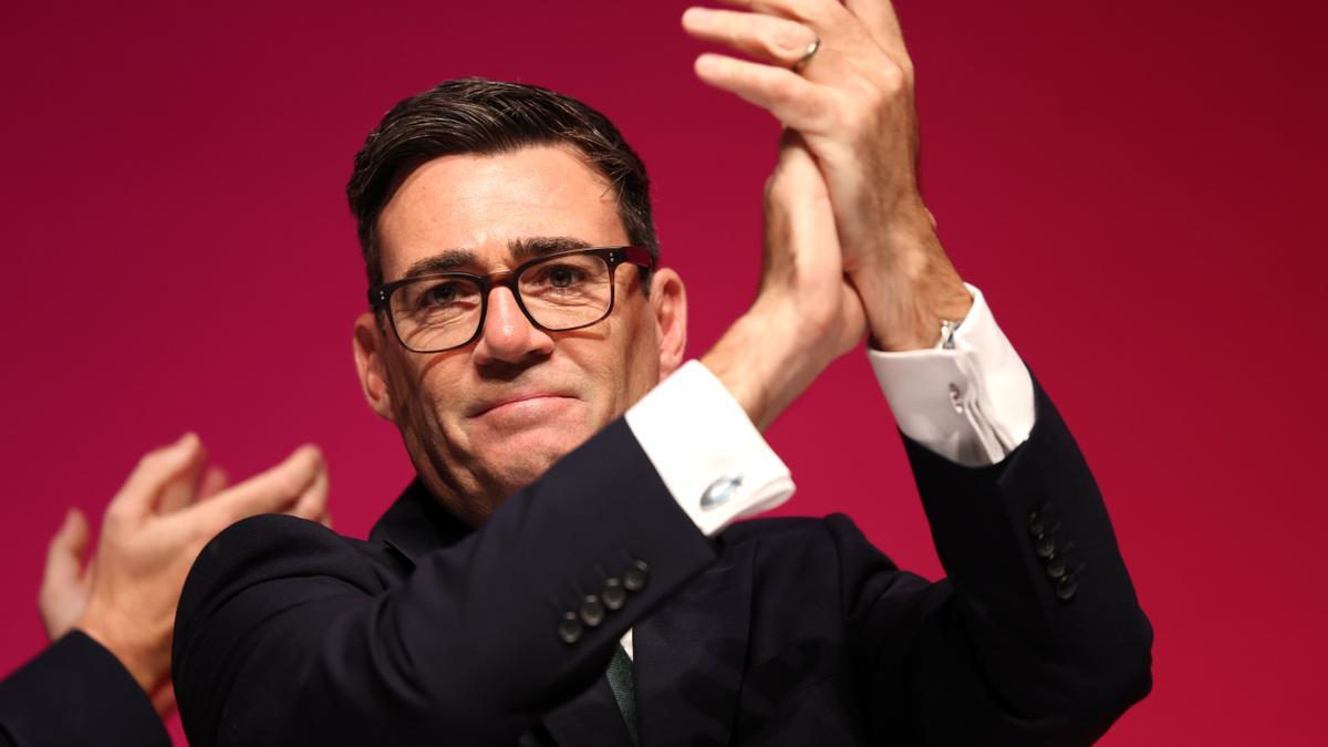 El primer ministro británico, Andy Burnham.