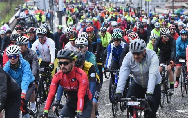 Han participado más de 6.000 cicloturistas. Han participado más de 6.000 cicloturistas.