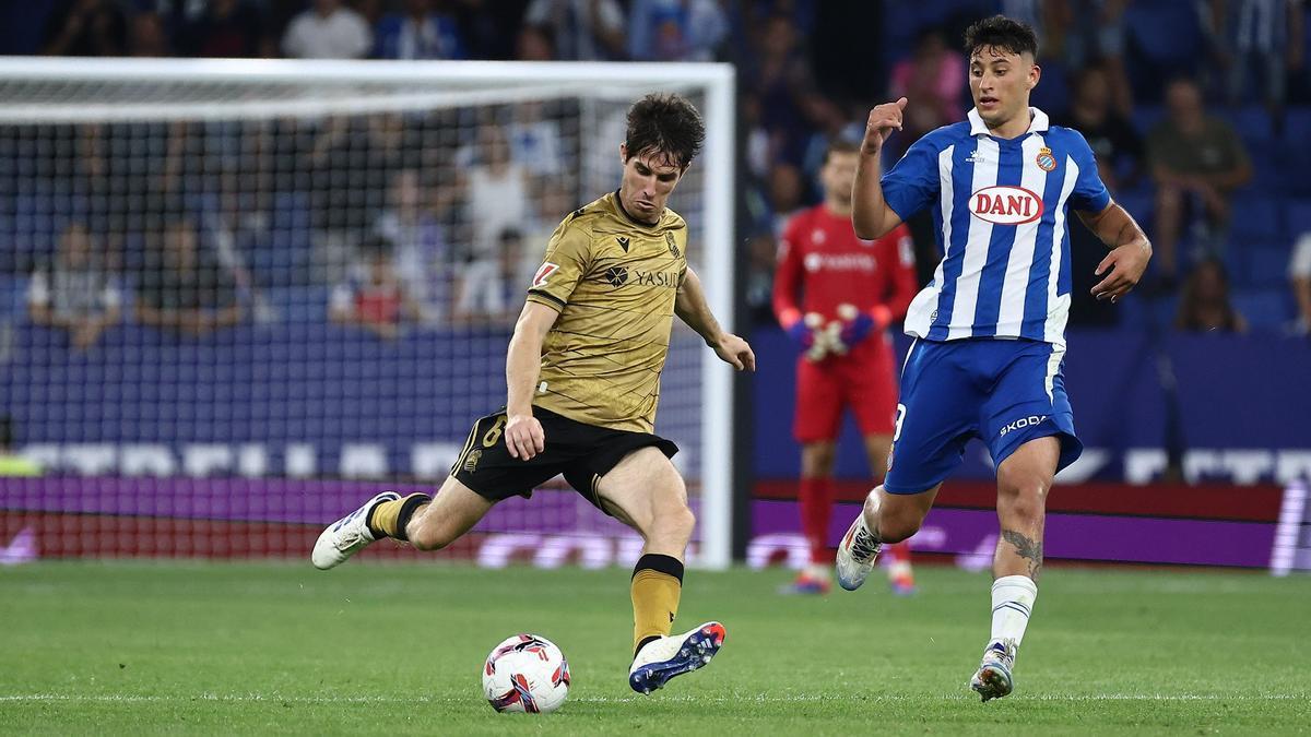 Aritz Elustondo, durante el partido de este sábado contra el Espanyol. / REAL SOCIEDAD