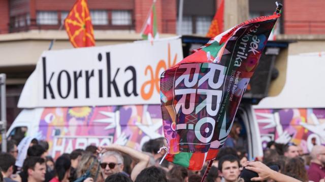 Varios atletas durante el inicio de la Korrika 2024