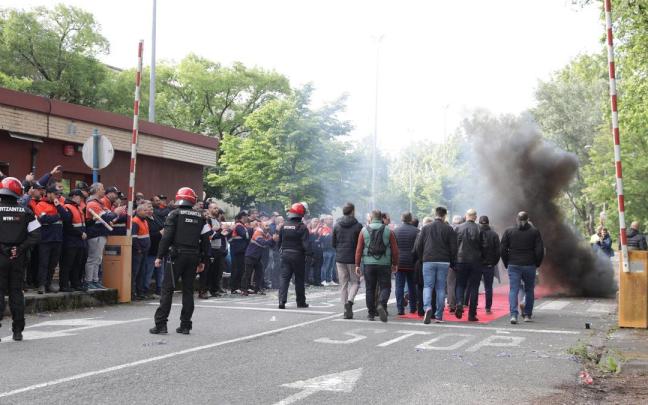 Tensa asamblea de la plantilla de Tubos Reunidos en Amurrio
