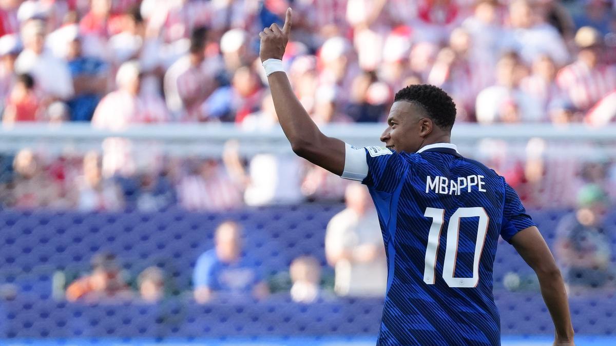 Kylian Mbappé celebrando su gol frente a Paraguay en el Mundial 2026.