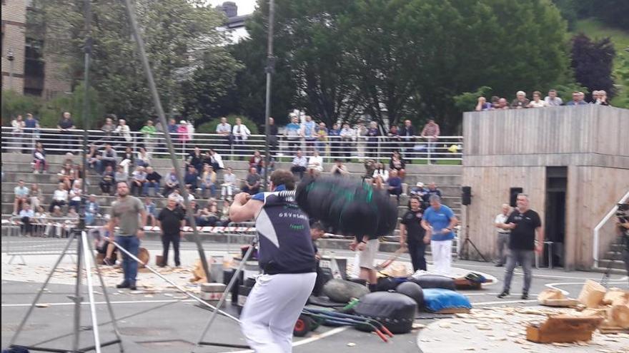 Herri kirolak en Loinatz Jaiak de Beasain en una edición anterior