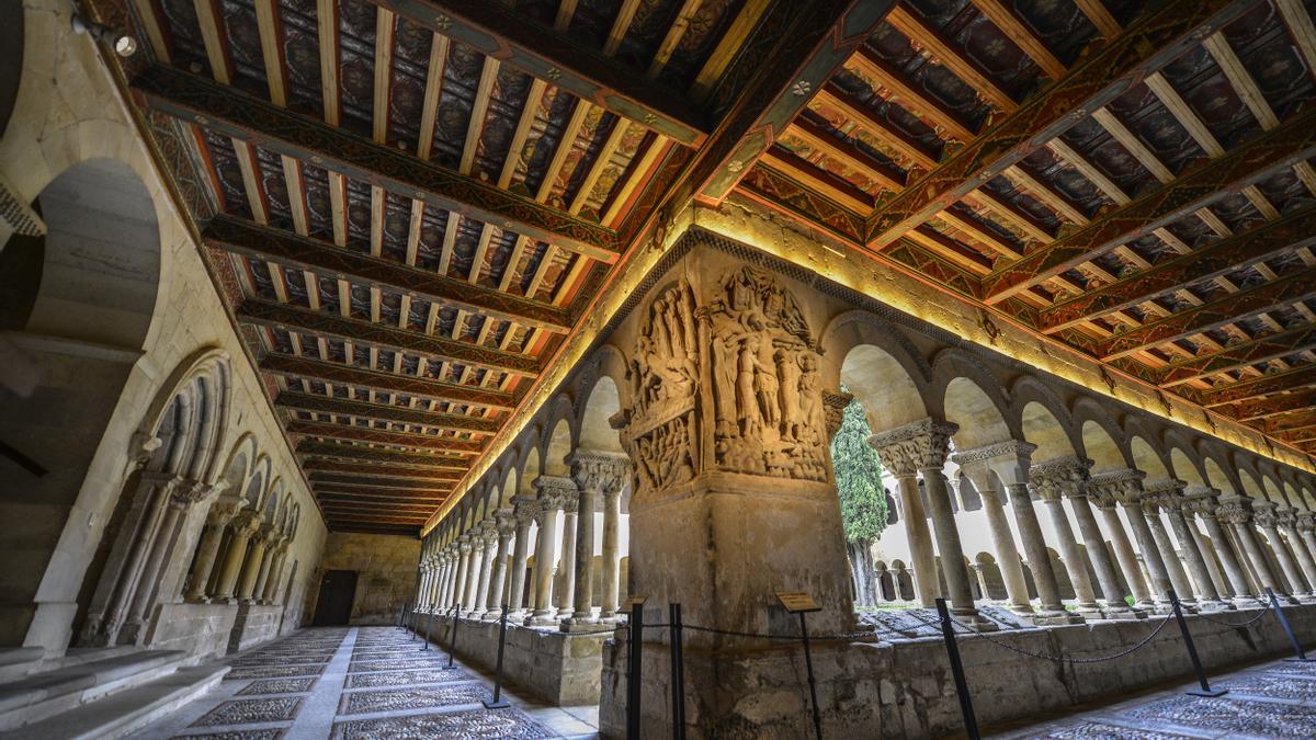 Claustro del monasterio de Santo Domingo de Silos