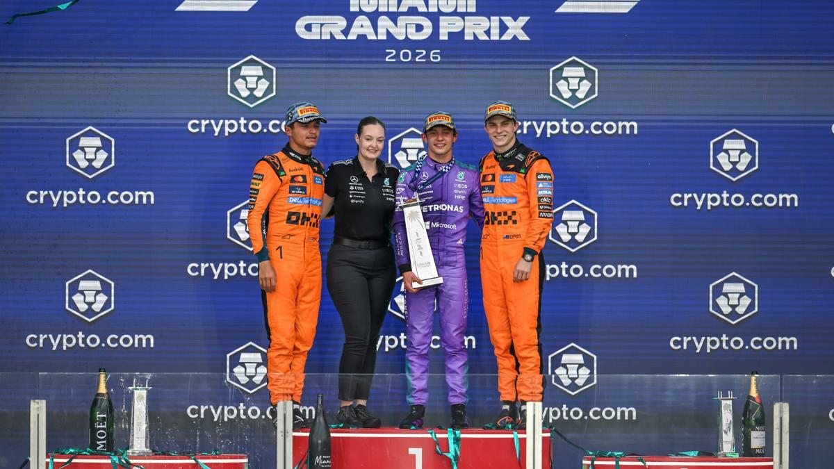 El podio del Gran Premio de Miami, con Lando Norris, Kimi Antonelli y Oscar Piastri.