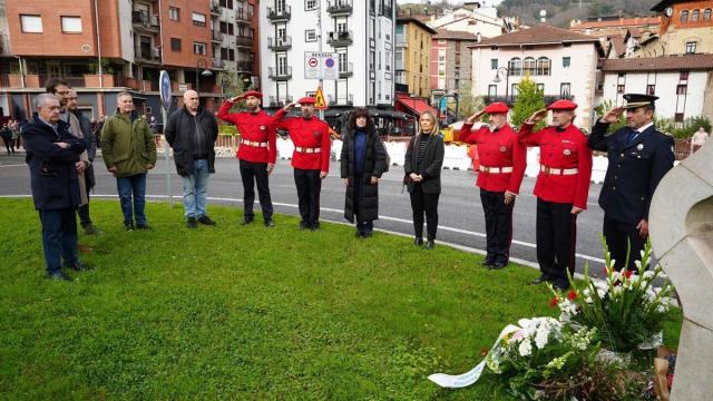 Homenaje a Ana Isabel Arostegui y Javier Mijangos
