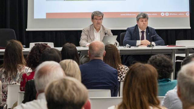 Aburto agradece al Consejo Municipal de Servicios Sociales su implicación en el trabajo frente a los nuevos retos / Bilboko Udala. 