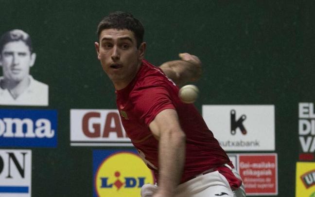 Senar-Ugartemendia ganan en el Ogueta de Gasteiz.