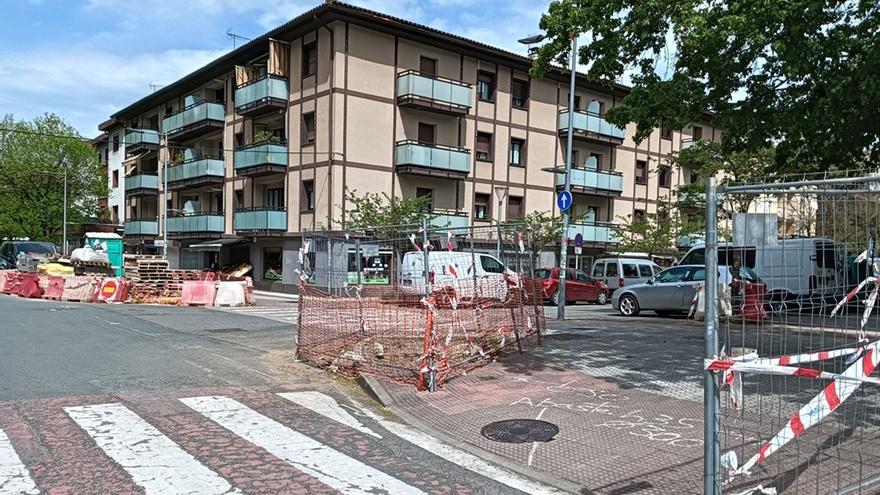 Entrada a la calle Tomas Alba