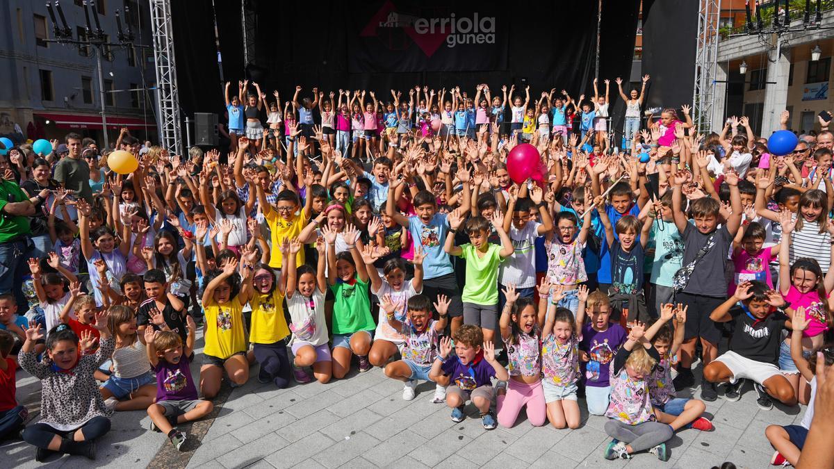 Madalenetako haurren txupinazoa