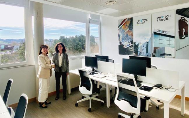 Amaia Bernarás, gerente del Parque Tecnológico de Miramon, a la izquierda, junto con Jaione Ganzarain, directora general de Lortek. Amaia Bernarás, gerente del Parque Tecnológico de Miramon, a la izquierda, junto con Jaione Ganzarain, directora general de Lortek.