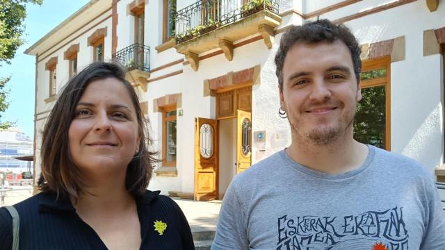 Natalia Martínez y Aitor Huizi en la presentación.