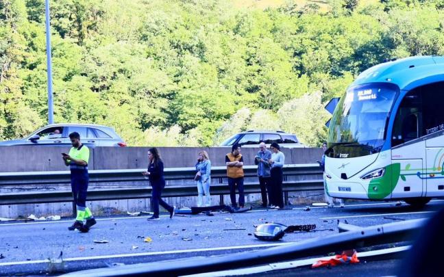 Trágico accidente en la AP8 con cinco policías forales fallecidos