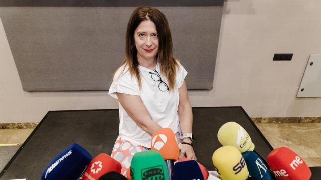 La exmilitante socialista Leire Díez durante una rueda de prensa