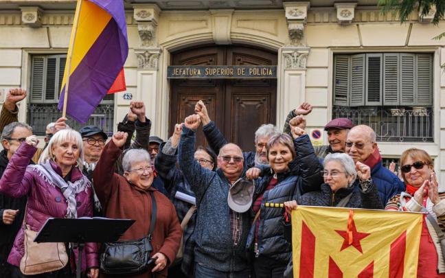 Imagen de una concentración convocada por la asociación Irídia.