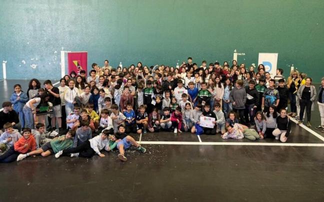 150 alumnos de Primaria y ESO se dieron cita en la jornada final de reto STEAM We Make Debabarrena! / Aitor 150 alumnos de Primaria y ESO se dieron cita en la jornada final de reto STEAM We Make Debabarrena!