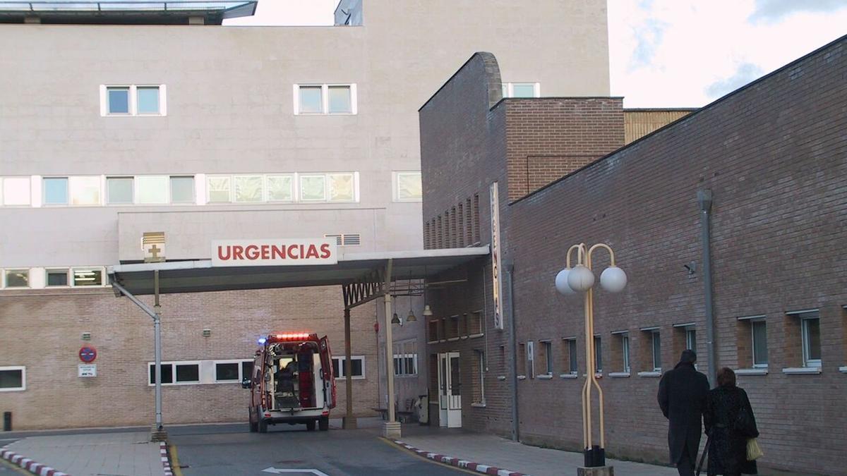 Entrada a Urgencias del Hospital García Orcoyen de Estella